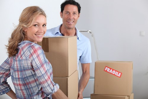 Local moving van for residential and commercial transport in Enfield